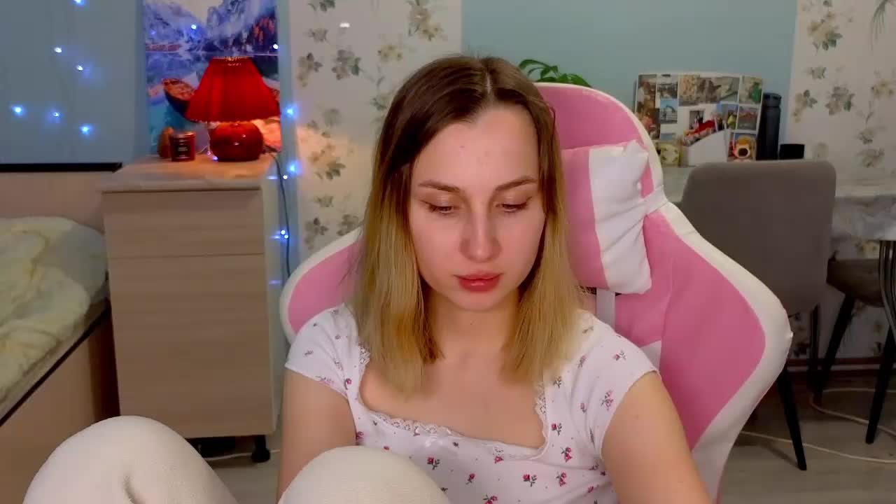 Macyaa Adult Chat August 23, 2025