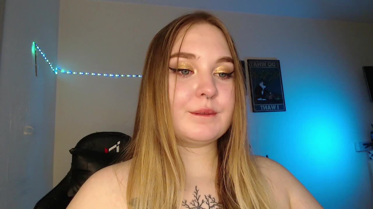 Greeenfriends6969 Adult Chat August 23, 2025