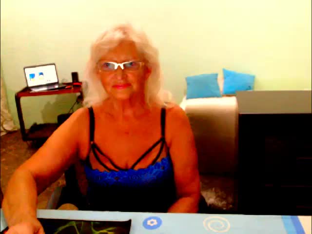 Natalia7634 Adult Chat August 23, 2025