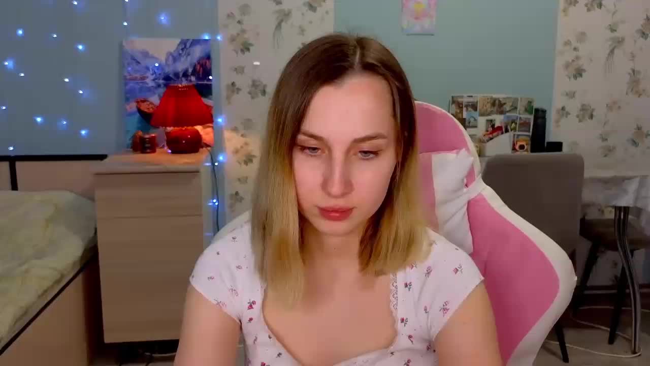 Macyaa Adult Chat August 23, 2025