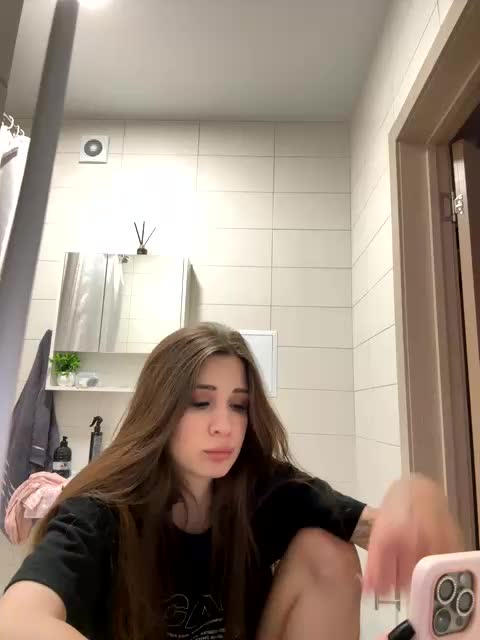 askorbinkiii Adult Chat August 23, 2025