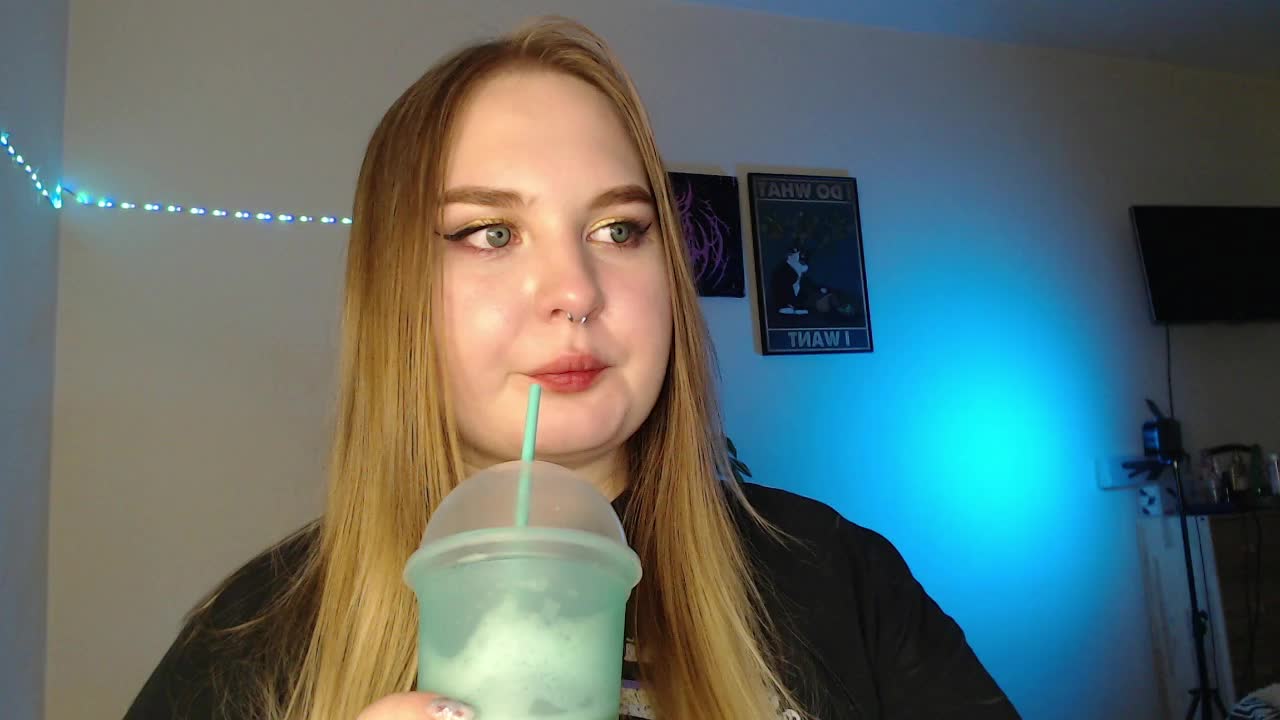 Greeenfriends6969 Adult Chat August 23, 2025