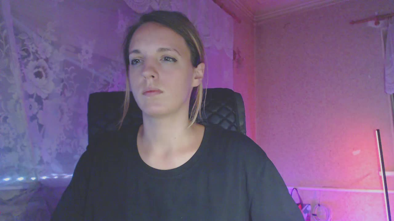 Babymuro4ka Adult Chat August 23, 2025