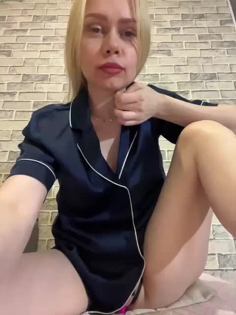 MirandaNow Adult Chat August 23, 2025