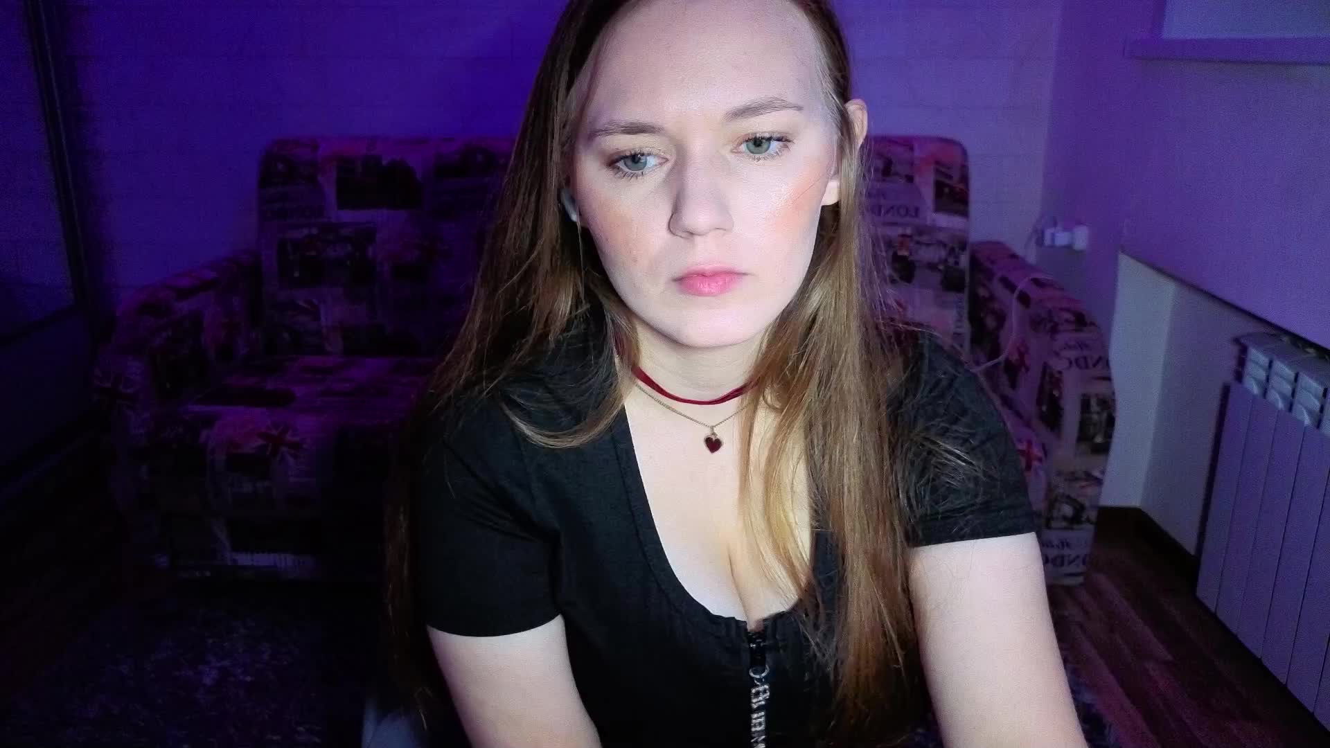 AlisaWyn Adult Chat August 23, 2025