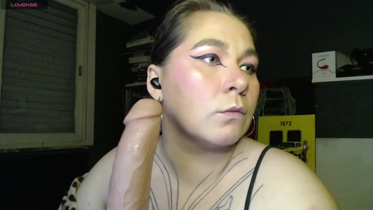 Alisa_U Adult Chat August 23, 2025