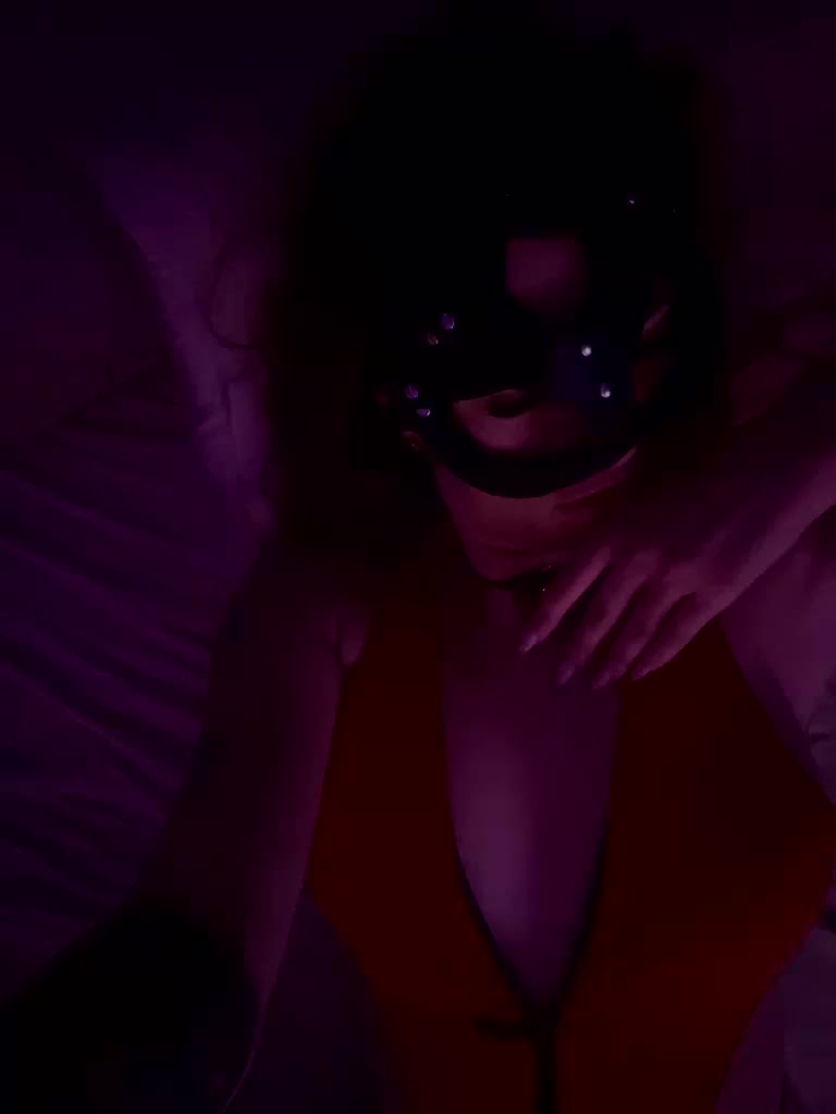 KOT_LI_KOLLIE4KA Adult Chat August 23, 2025