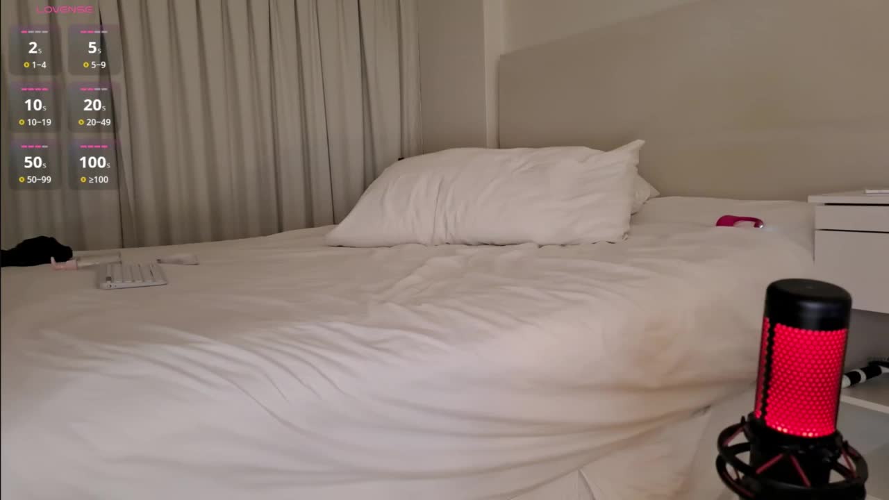 Bella_Byers Adult Chat August 23, 2025