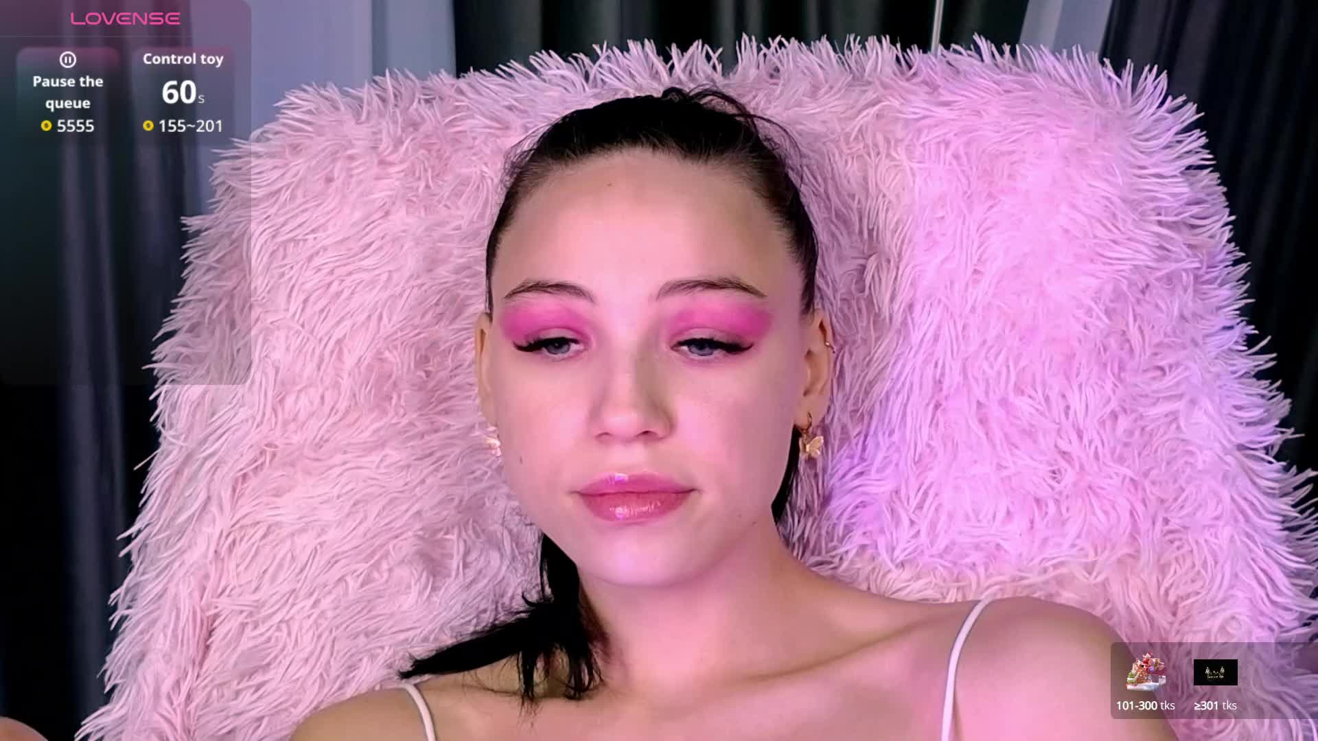 EmilyLuxxxury Adult Chat August 23, 2025