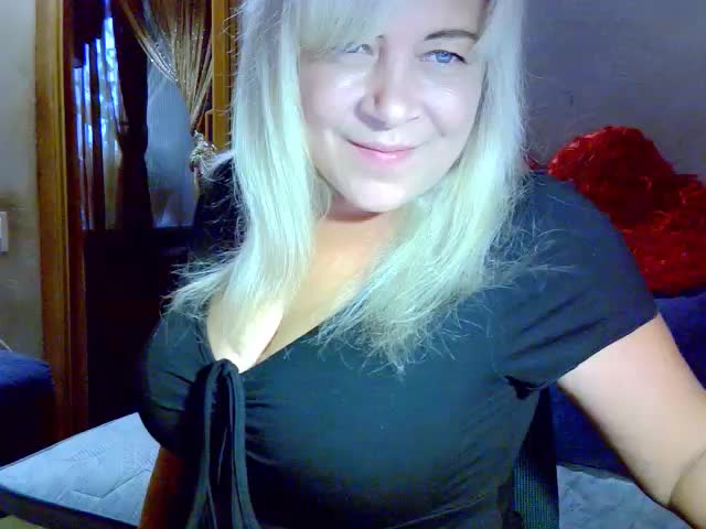 Savan35na Adult Chat August 23, 2025