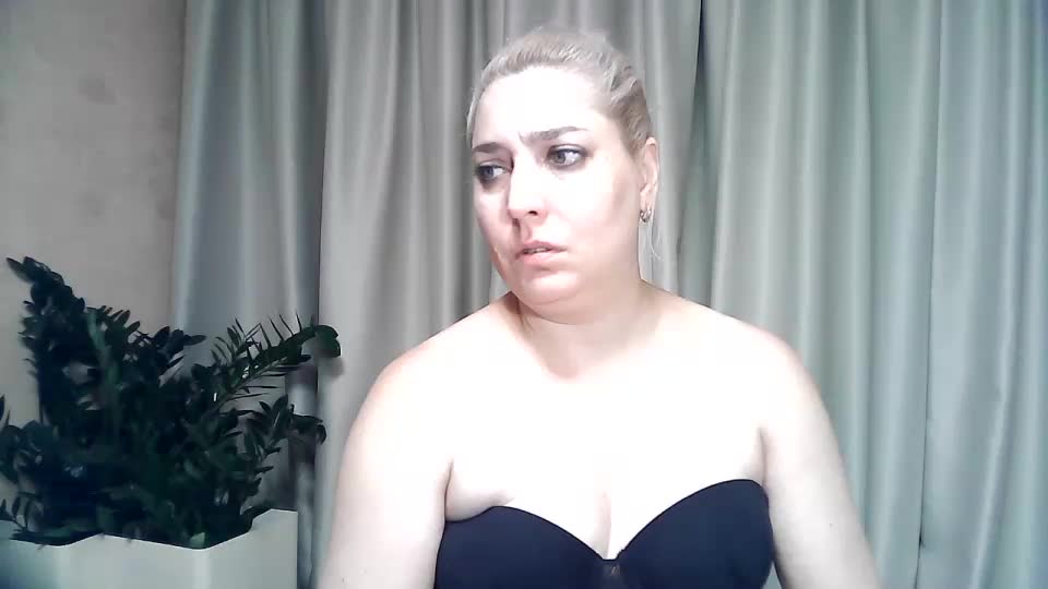 KickaIricka Adult Chat August 23, 2025