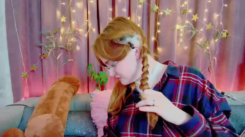 Moxy_Foxy Adult Chat August 23, 2025