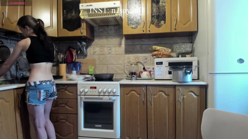 CutieKitty6 Adult Chat August 23, 2025