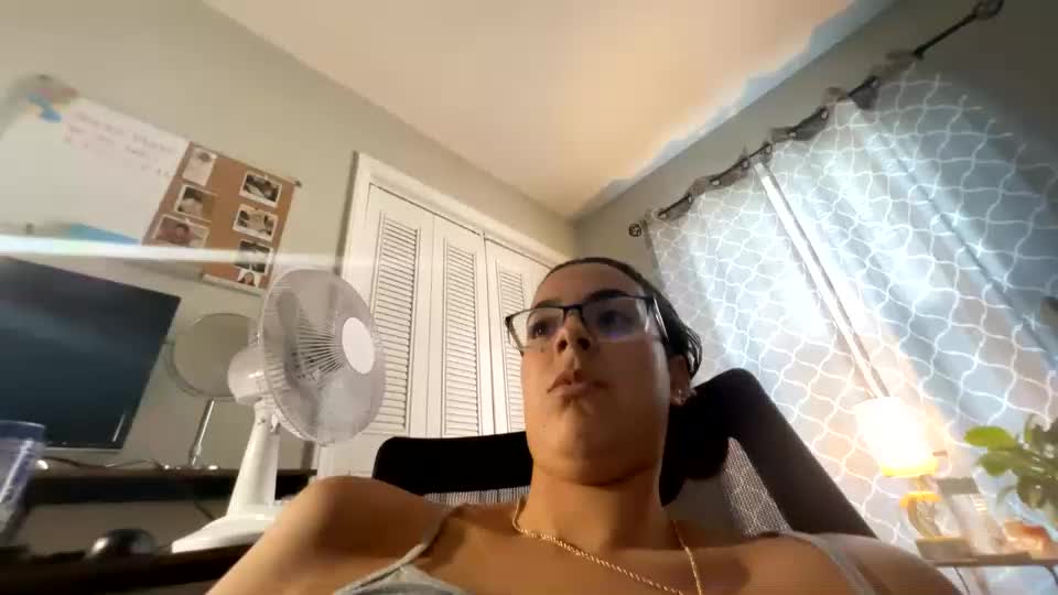 zoel87 Adult Chat August 23, 2025