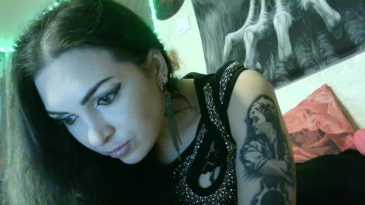 TvarRoxy Adult Chat August 23, 2025