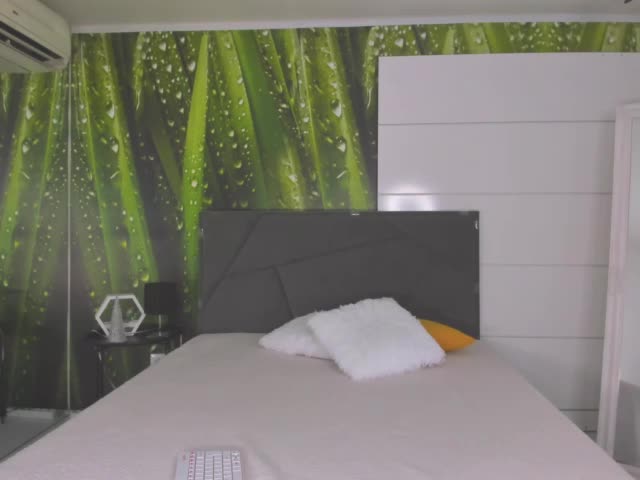 HollyTaillor Adult Chat August 23, 2025