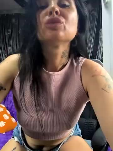 KikiXRed Adult Chat August 23, 2025