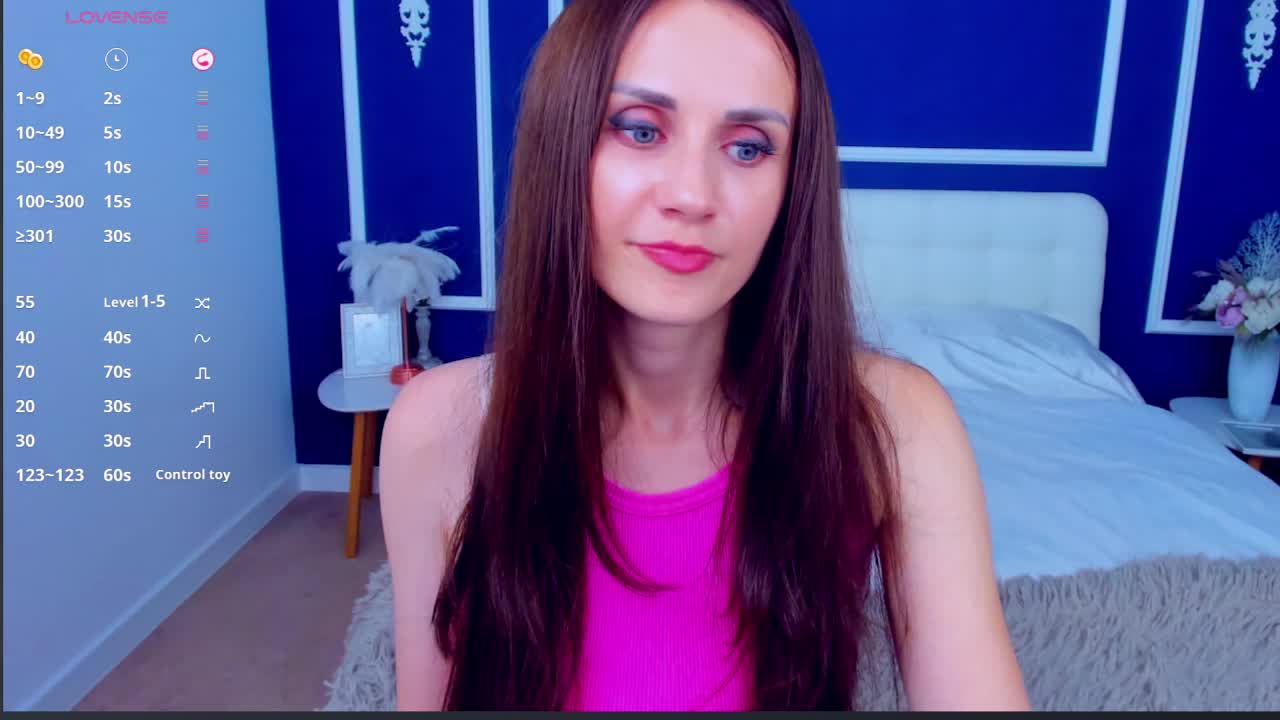 MollyReid_2025-08-23_17-38-21_345 Adult Chat August 23, 2025