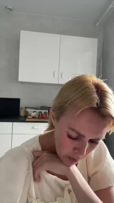 vik77777A Adult Chat August 24, 2025