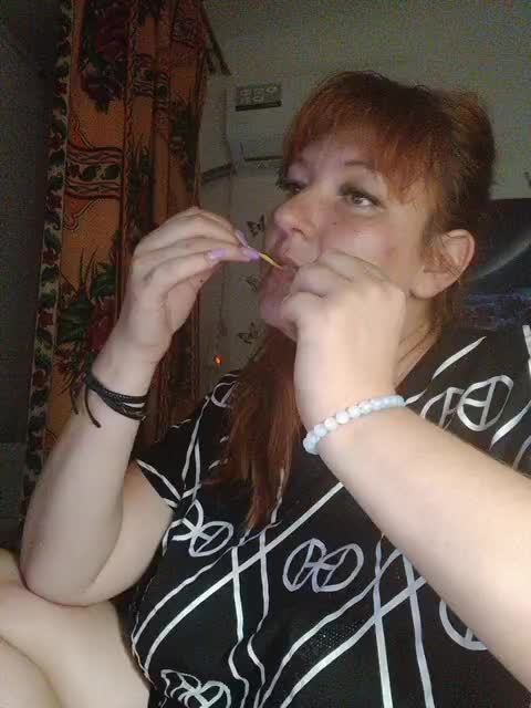 MiaLovely Adult Chat August 24, 2025