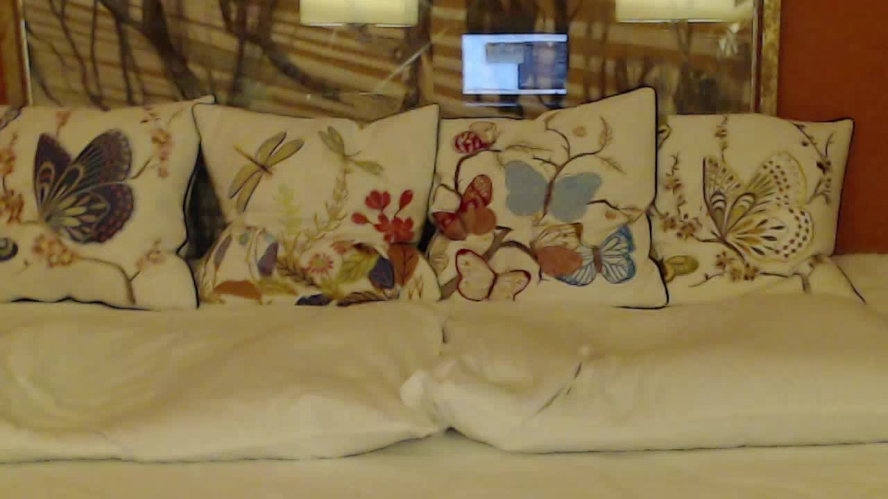 Lora8888 Adult Chat August 24, 2025