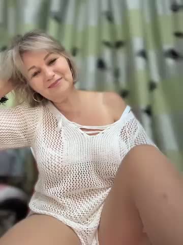 LadiNika Adult Chat August 24, 2025