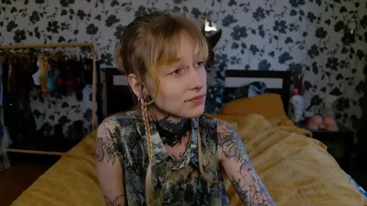 LittleSpaceMouse- Adult Chat August 24, 2025