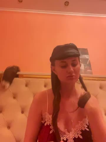 Flossy_Vettie Adult Chat August 24, 2025