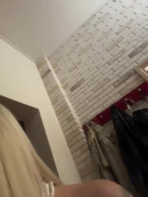 Tvoyasamka77 Adult Chat August 24, 2025