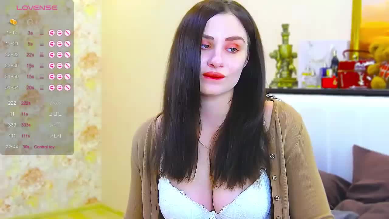 LoveLove_me Adult Chat August 24, 2025