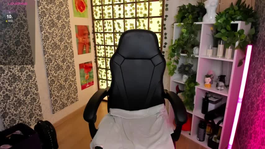 LinaFlawless Adult Chat August 23, 2025