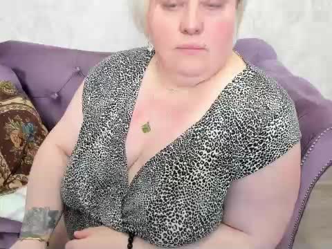 fashiona Adult Chat August 24, 2025