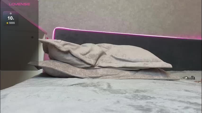 kikiolovely Adult Chat August 23, 2025