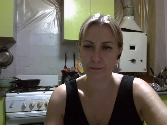 AshleyXHoney Adult Chat August 24, 2025