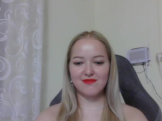 -Sweet-smile- Adult Chat August 24, 2025