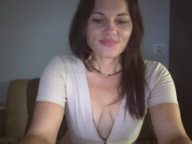 Tanya8 Adult Chat August 24, 2025