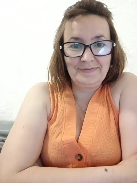 ARINA-XXX Adult Chat August 24, 2025