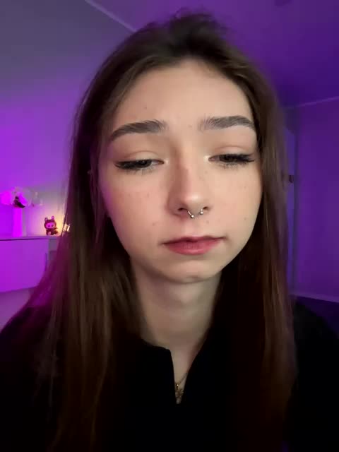 ShyAlya Adult Chat August 24, 2025