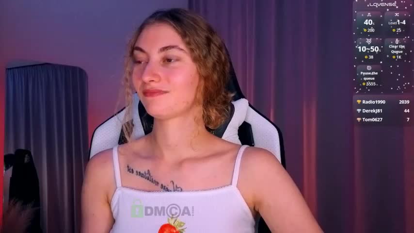 lady_curls Adult Chat August 24, 2025