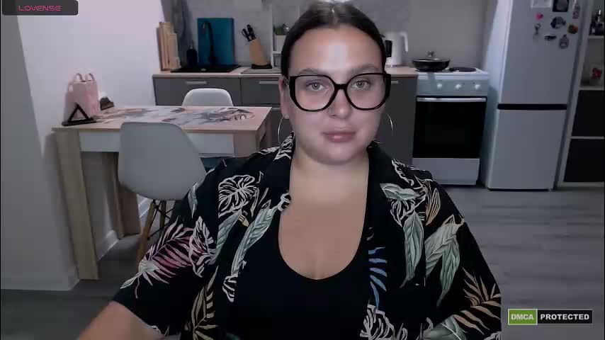 chloe_x_ Adult Chat August 24, 2025