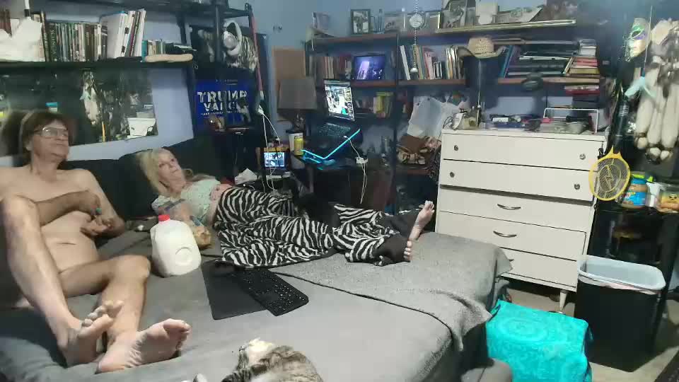 pink_black Adult Chat August 24, 2025