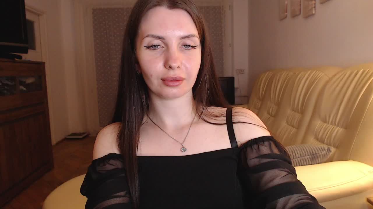 raspberry-paradise Adult Chat August 24, 2025