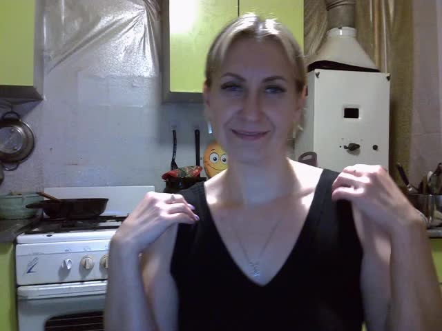 AshleyLight Adult Chat August 24, 2025