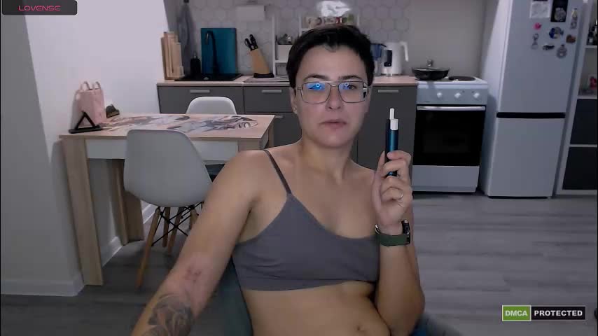 chloe_x_ Adult Chat August 24, 2025