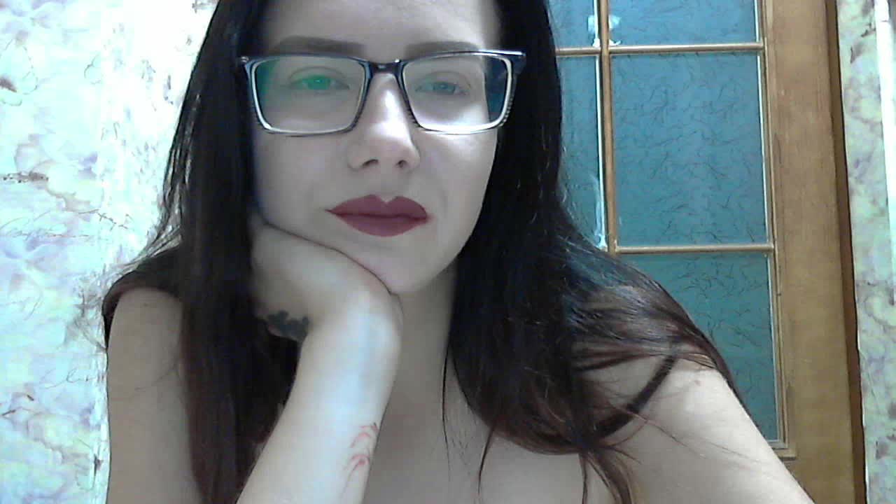 Val-Stephie Adult Chat August 24, 2025