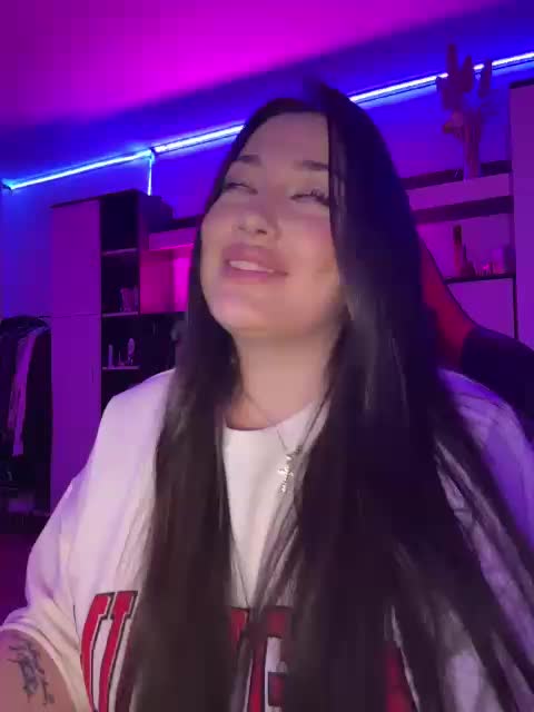 BettyBoom13 Adult Chat August 24, 2025