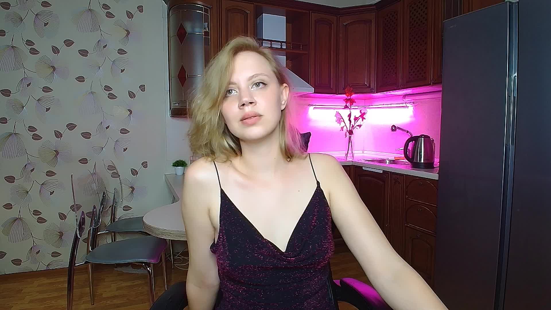 Nadins Adult Chat August 24, 2025