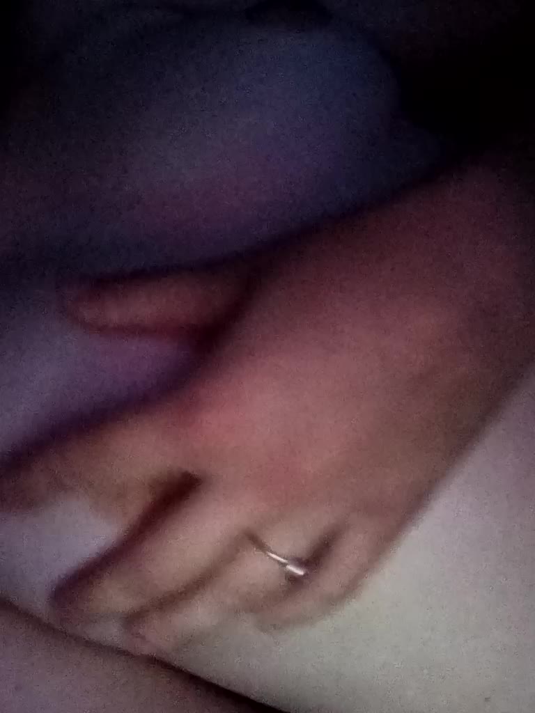 AlinkaSm28 Adult Chat August 24, 2025