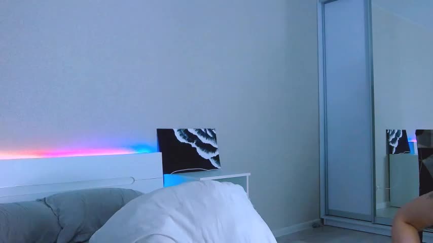 DIANAxxxDIAMOND Adult Chat August 24, 2025