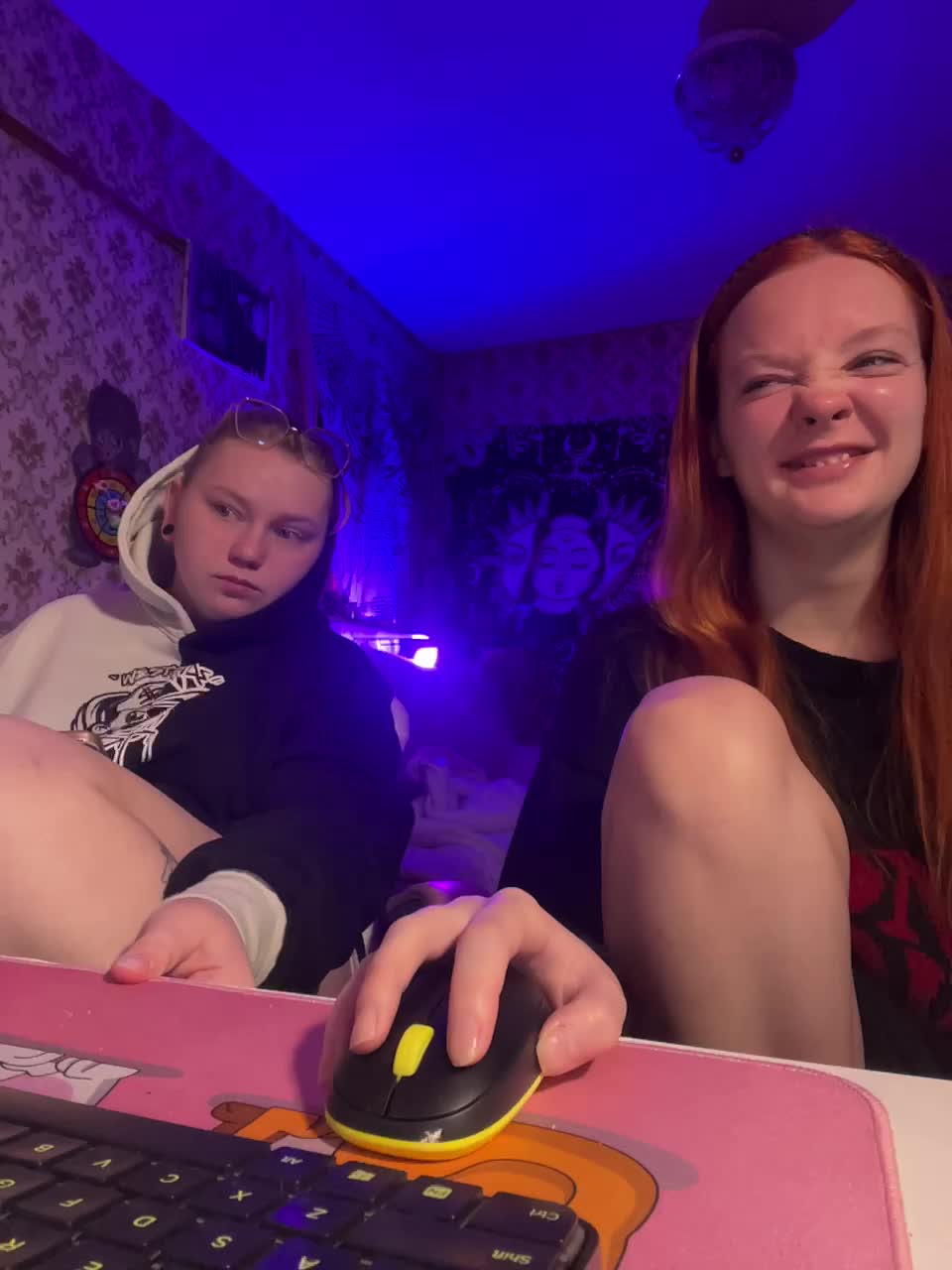 Radiants2 Adult Chat August 24, 2025